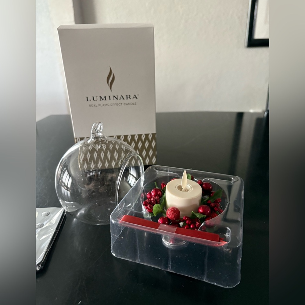 Luminara Real Flame Effect Candle Red Berry Glass Ornament
